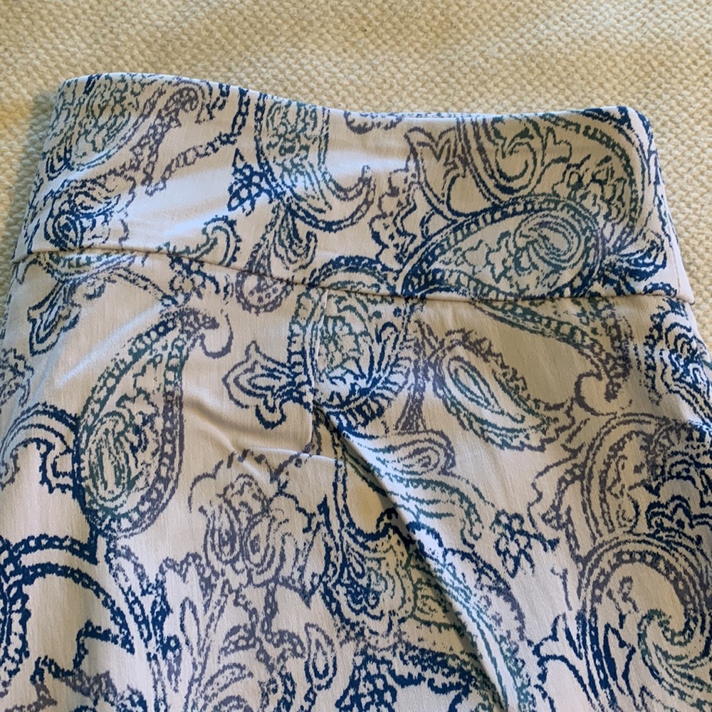 Brand new without tags. Adorable blue and white pull on pants - Picture 2 of 3